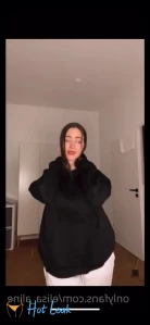 4769330