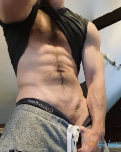 9529680