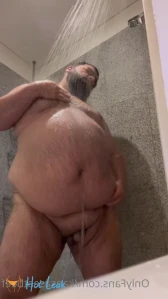 3889553