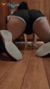 3895986