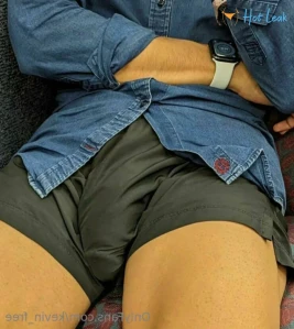 7677324
