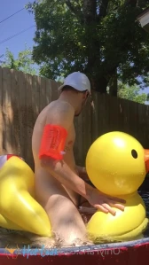 3951987