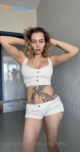 9619472