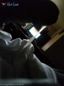 3100300