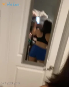 3973095