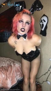 5764167
