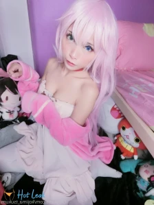 3087556