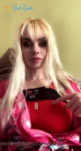 10618295