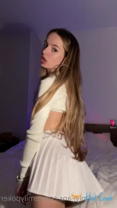 4769686
