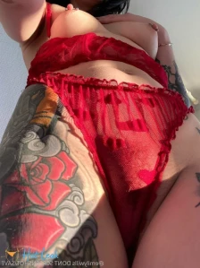 11061032