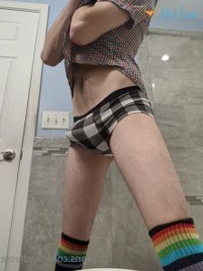 6049913