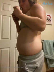 4073601