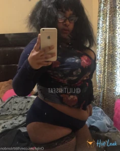 3208374