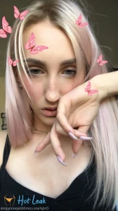 3198905