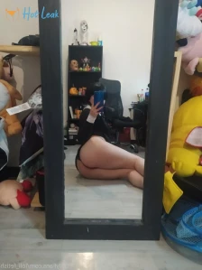 3095930