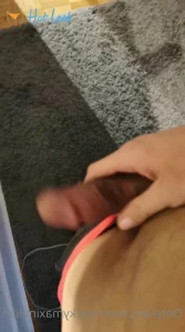 8904622