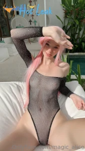 11824952