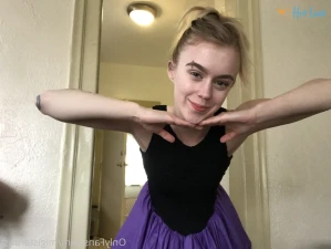 5733966