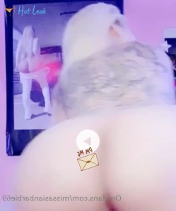 10841172