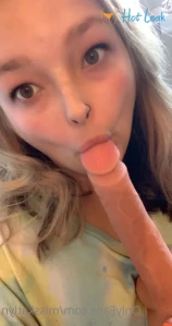2883392