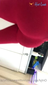 8891558