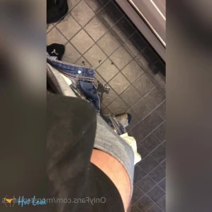 4393950