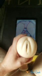 4916250