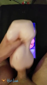 4916258