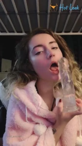 4437524
