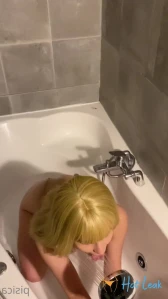 4521974