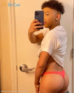 10281032