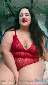 11081890