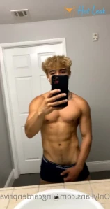 4928586