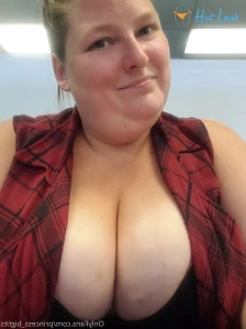 5759704