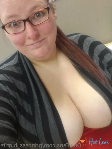 10995389