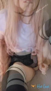 4928648