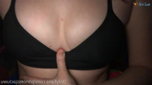 6167559