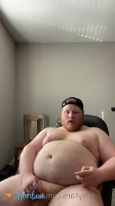 4557899