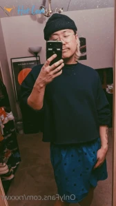 2737885
