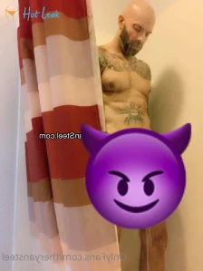 4568359