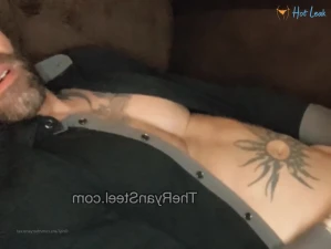 4568374