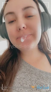 4569732