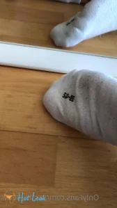4571700