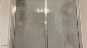 4572472