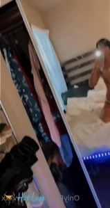 4575850