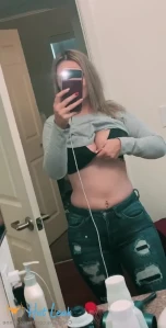 4575861