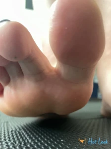 2853292