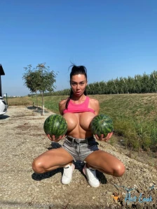 5868776