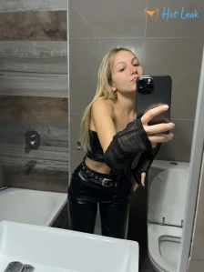 5785371
