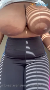 4934200